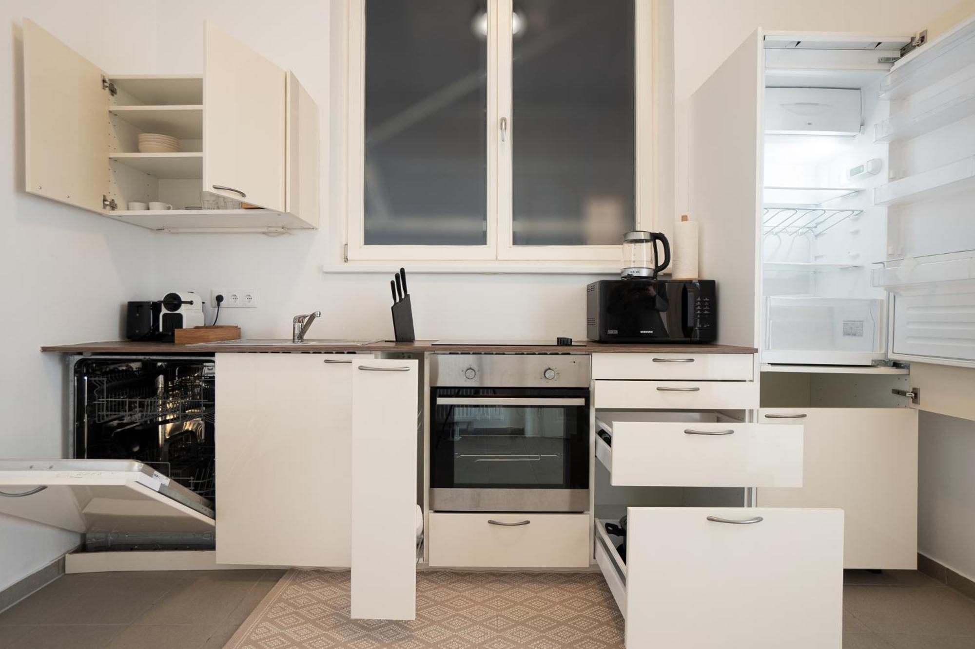Vibrant 107 M2 Flat In The City Center Wenen Buitenkant foto