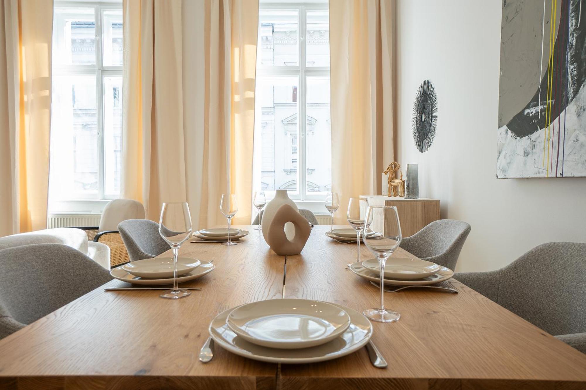Vibrant 107 M2 Flat In The City Center Wenen Buitenkant foto