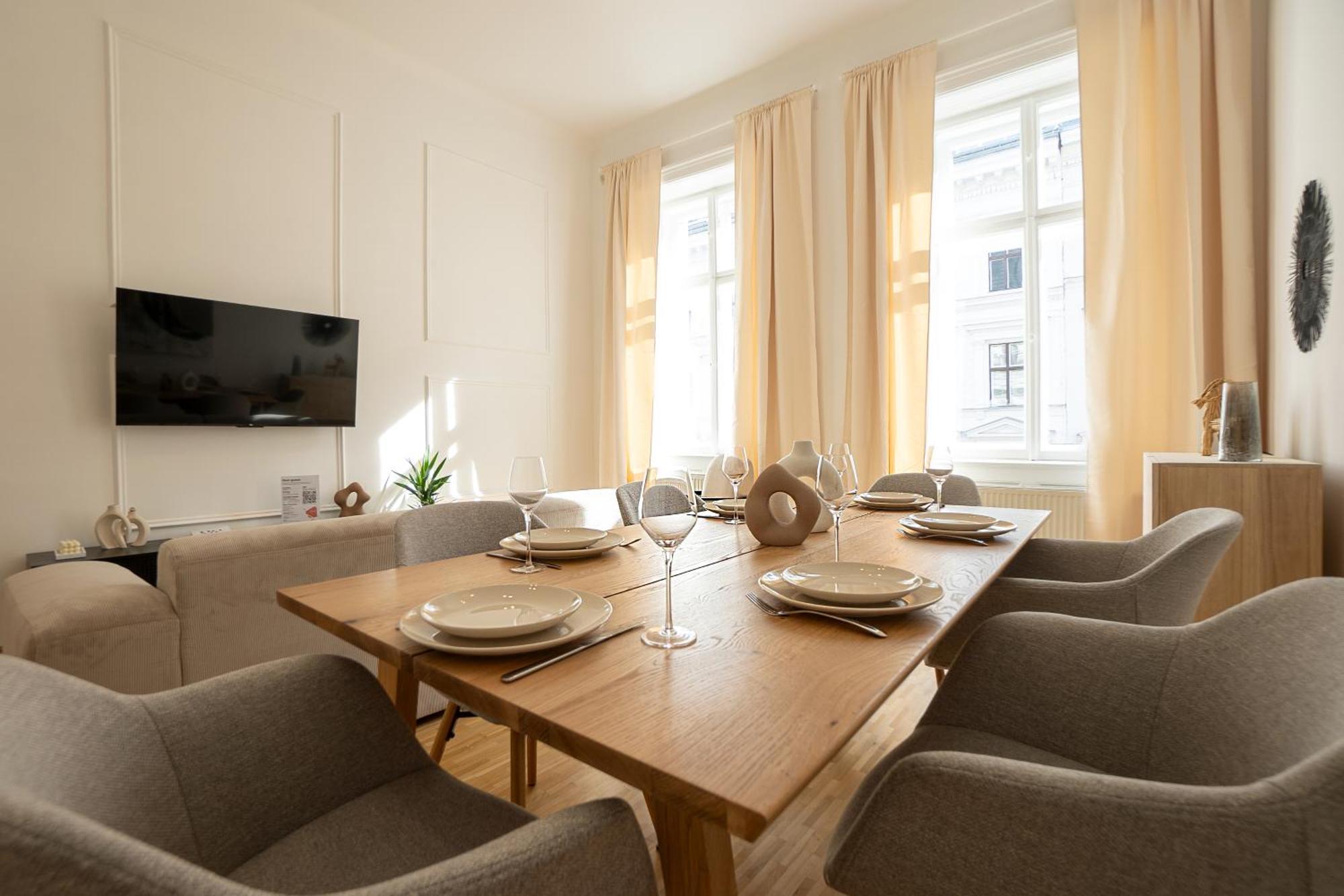 Vibrant 107 M2 Flat In The City Center Wenen Buitenkant foto